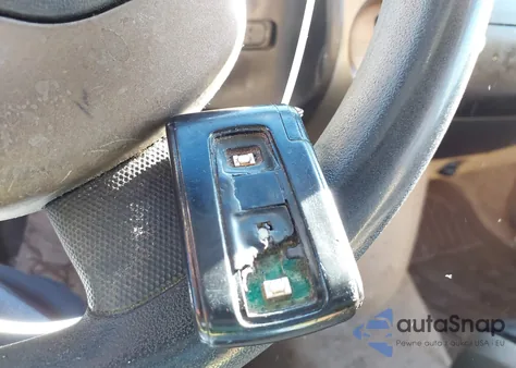 2005 Toyota Prius z USA, uszkodzony, nr VIN JTDKB20U153088046